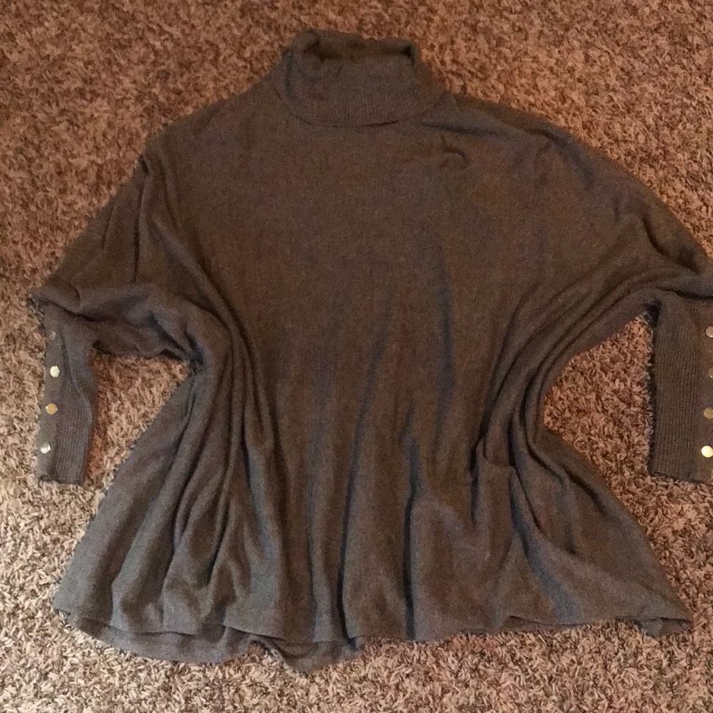 Batwing style turtle neck. Super cozy!!